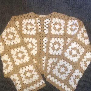Elan Crochet Cardigan - Tan and White